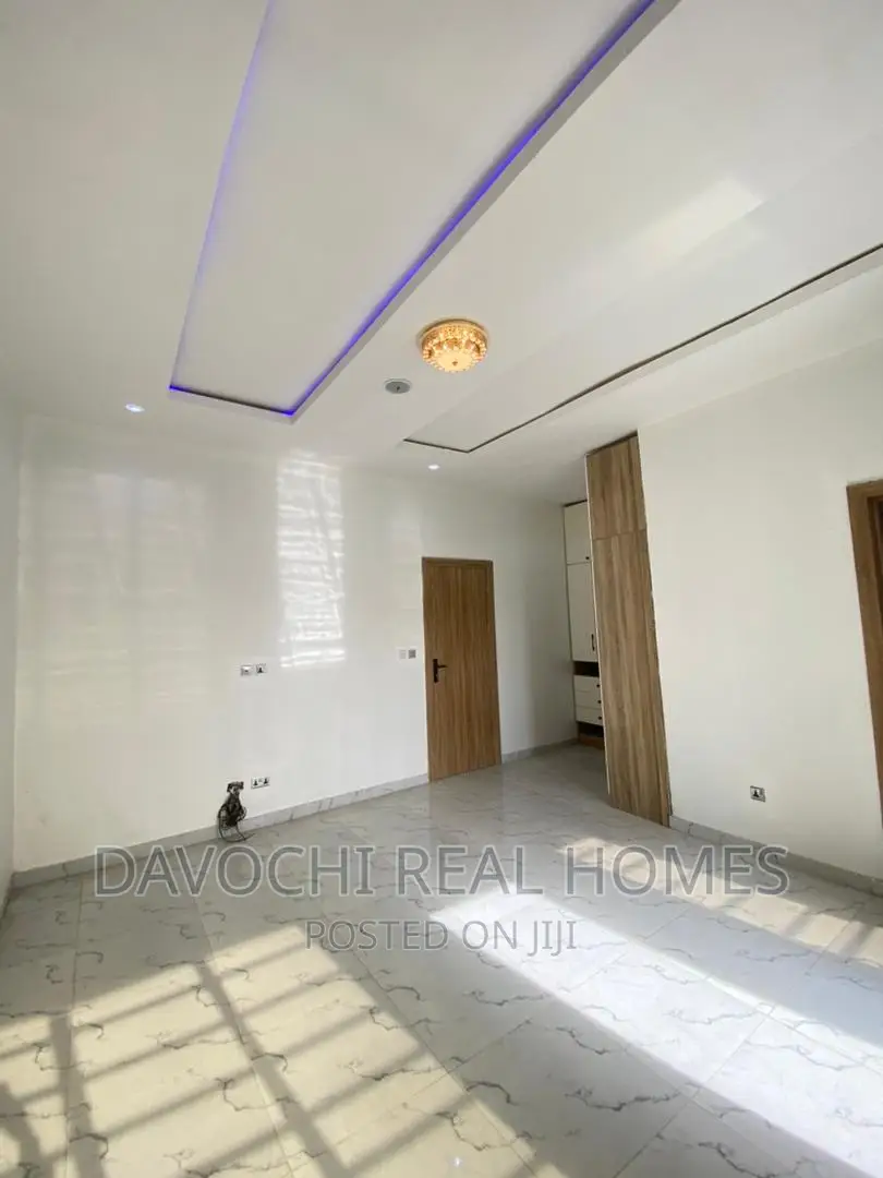 4bdrm Duplex in Ajah-Lekki for sale