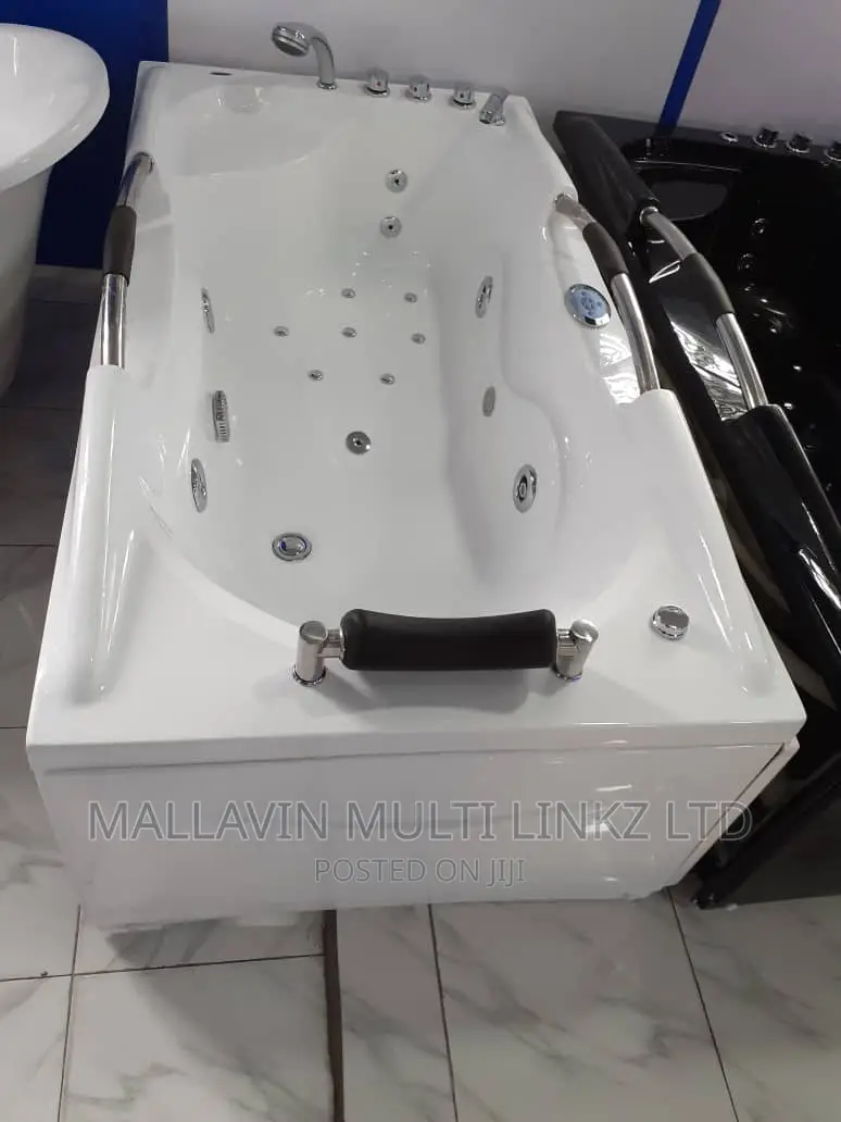 Single Head Rest Rest Jacuzzi (170 By 80cm)