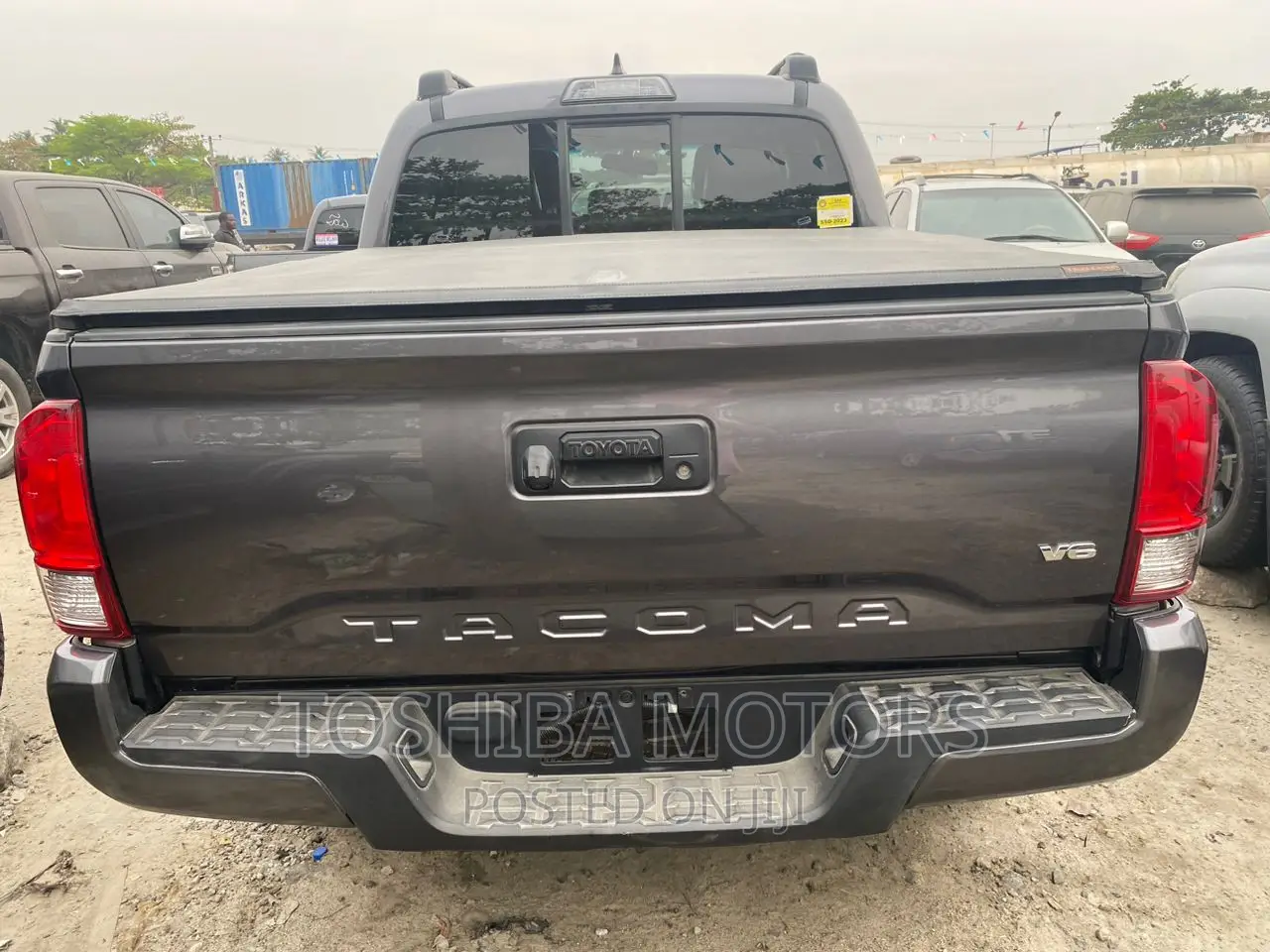 Toyota Tacoma 4dr Double Cab 2016 Gray