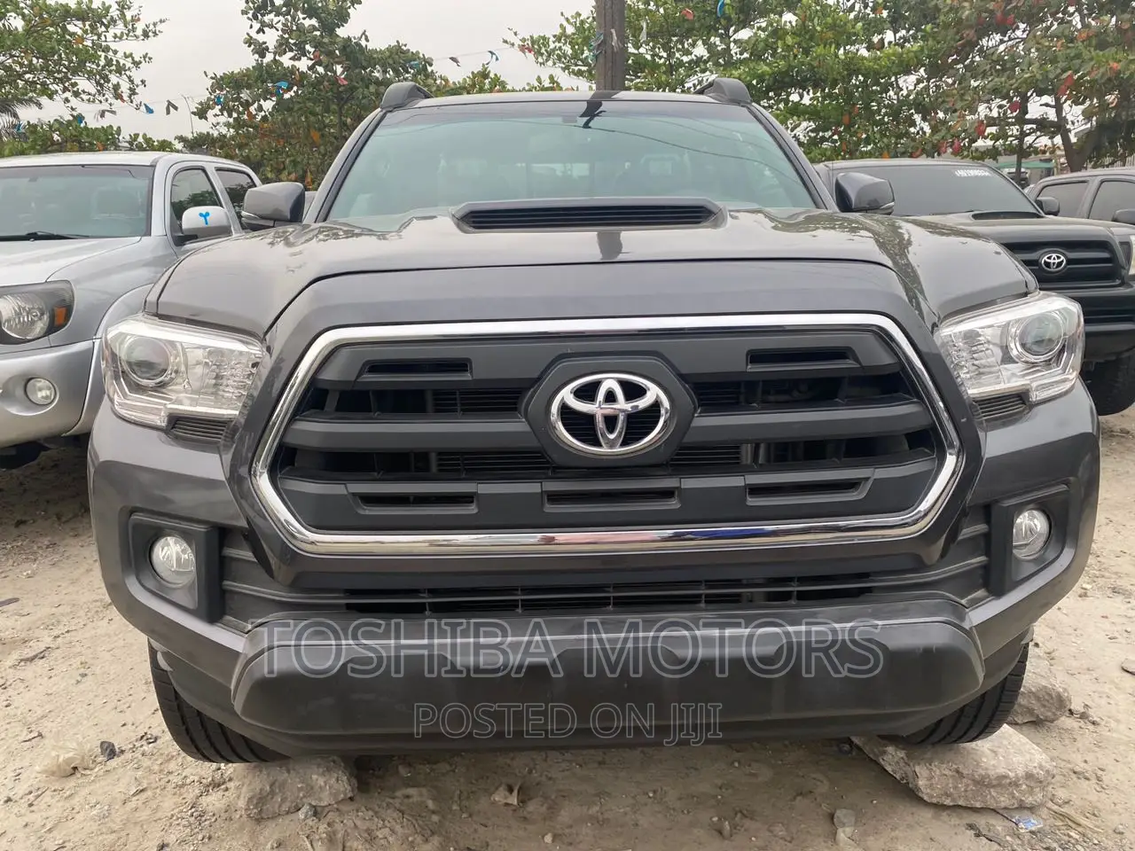Toyota Tacoma 4dr Double Cab 2016 Gray