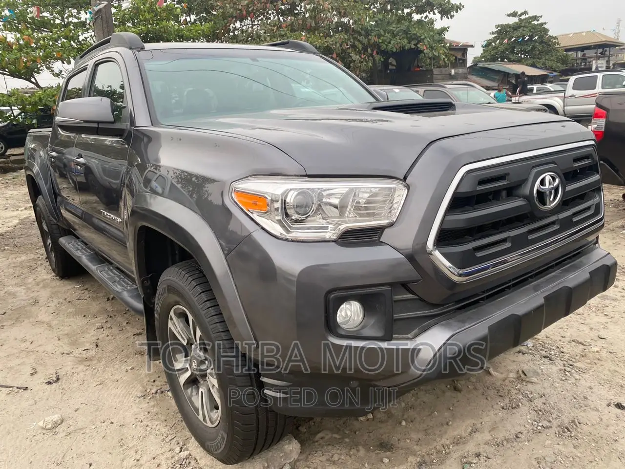Toyota Tacoma 4dr Double Cab 2016 Gray