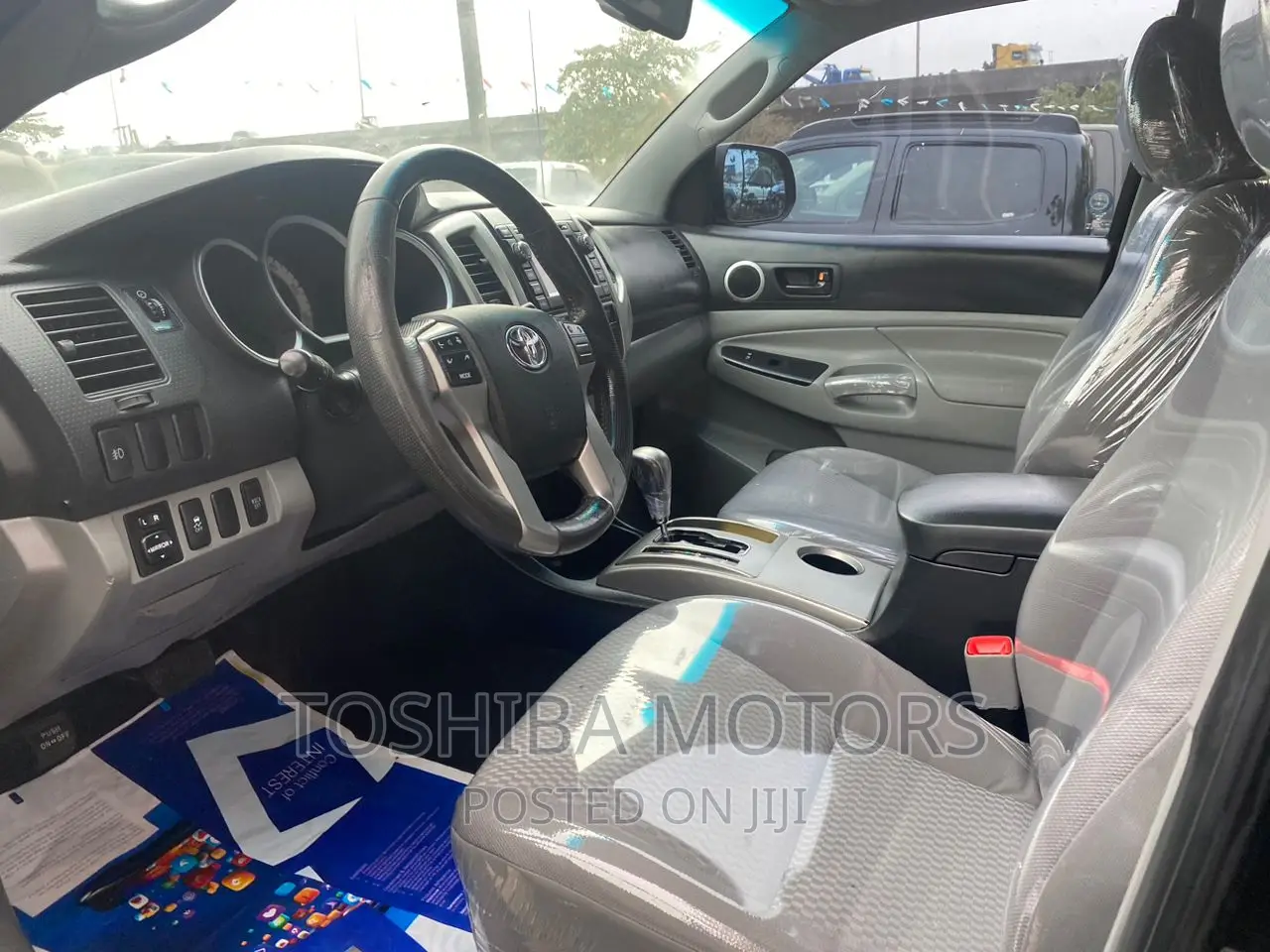 Toyota Tacoma 2013 Black