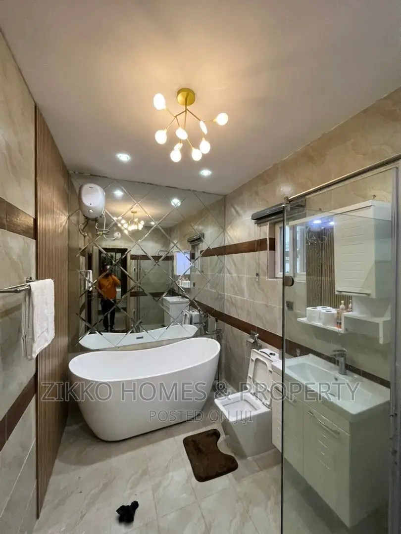 4bedroom Duplux for Short-Let at Lekki