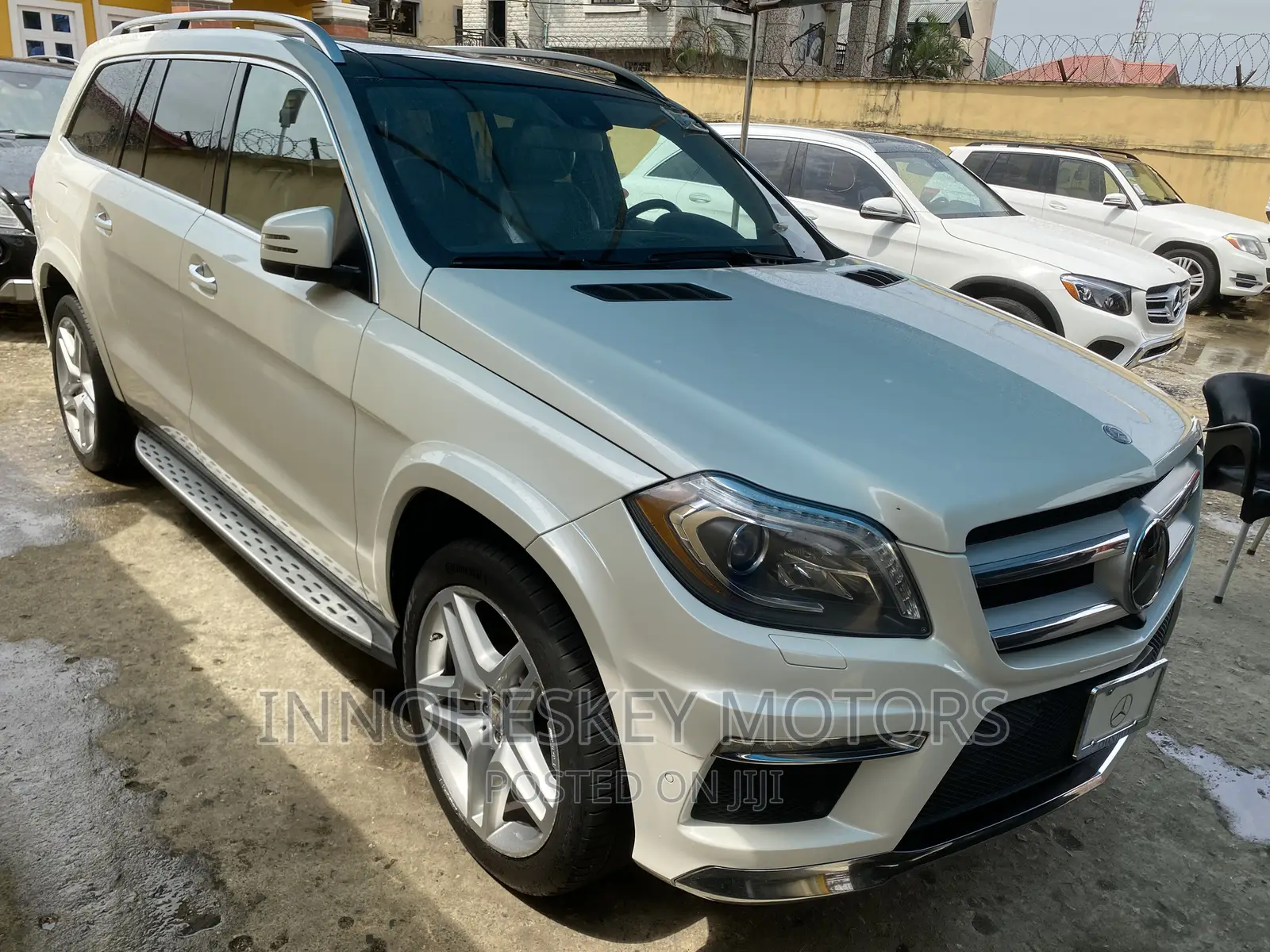 Mercedes-Benz GL-Class GL 550 2013 White