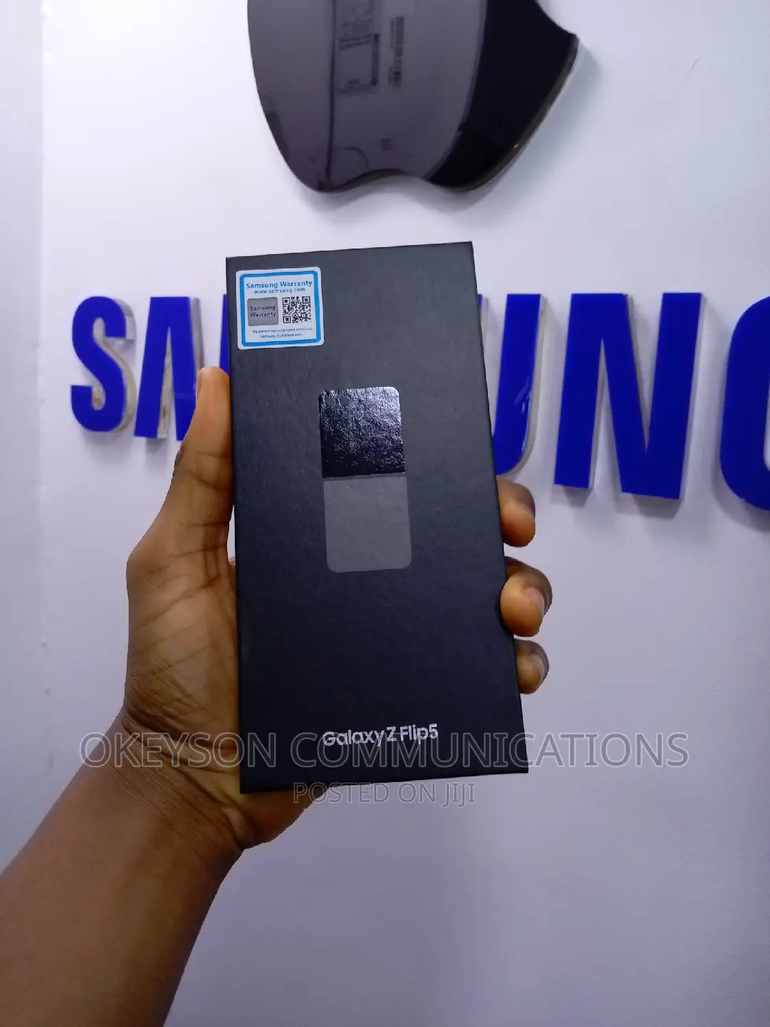 New Samsung Galaxy Z Flip 5 256 GB Gray