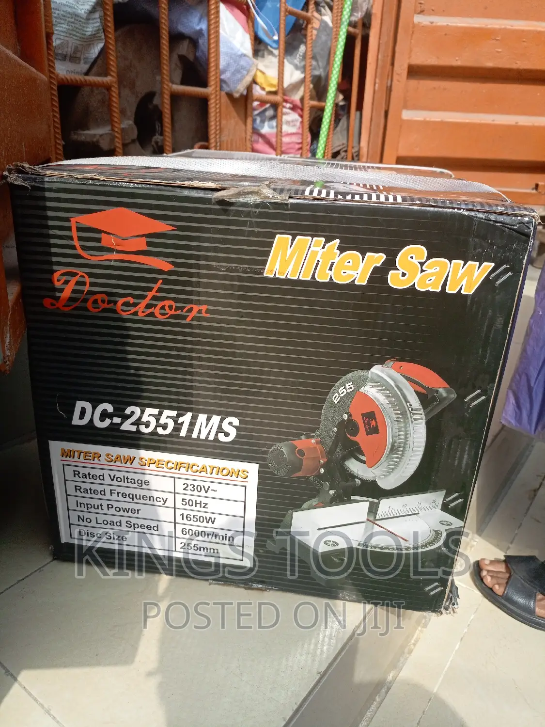 Miter Saw Machine (Doctor)
