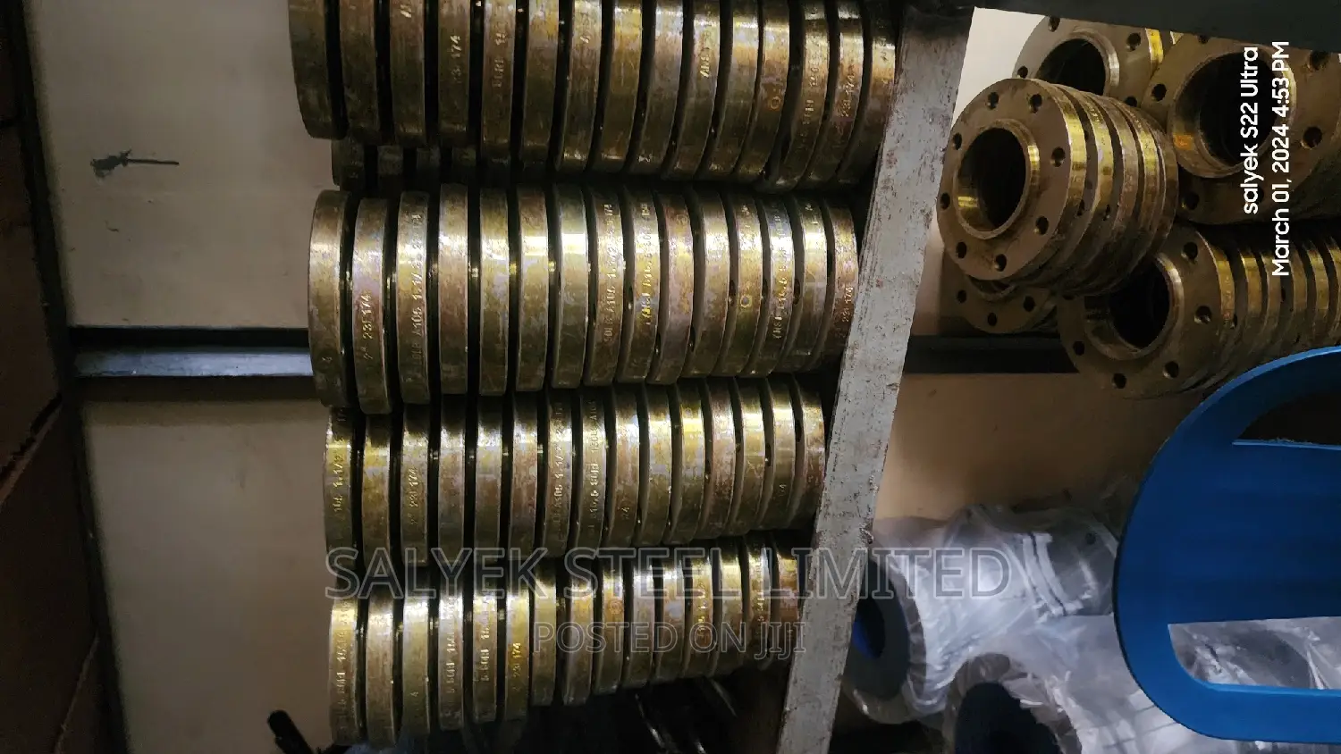 Elbow Flange and Valve