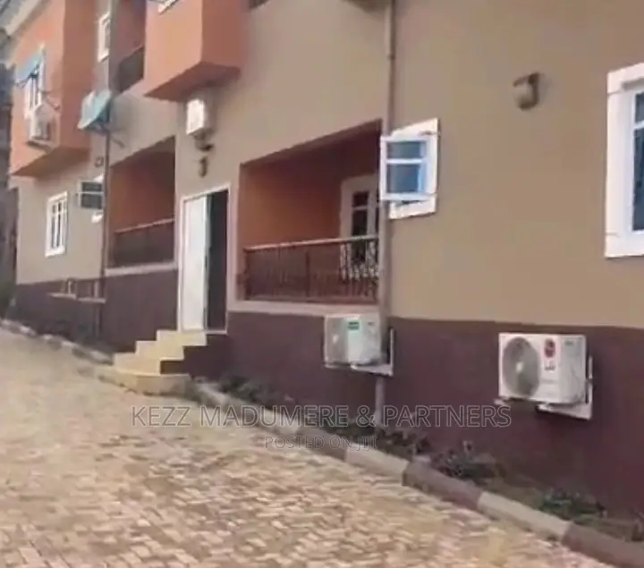 12bdrm Block of Flats in Republic Estate, for sale