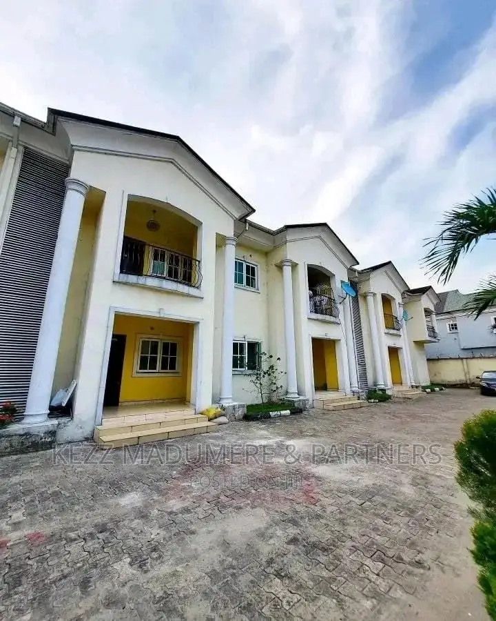 12bdrm Duplex in Inside An Estate At, Port-Harcourt for sale