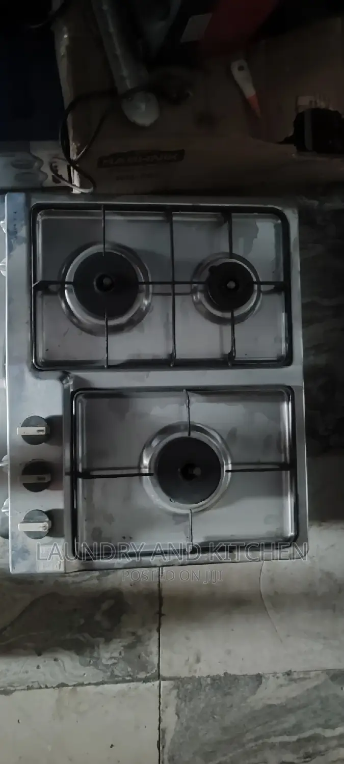 3 Burner Gas Cooker With Stainless Steel Body