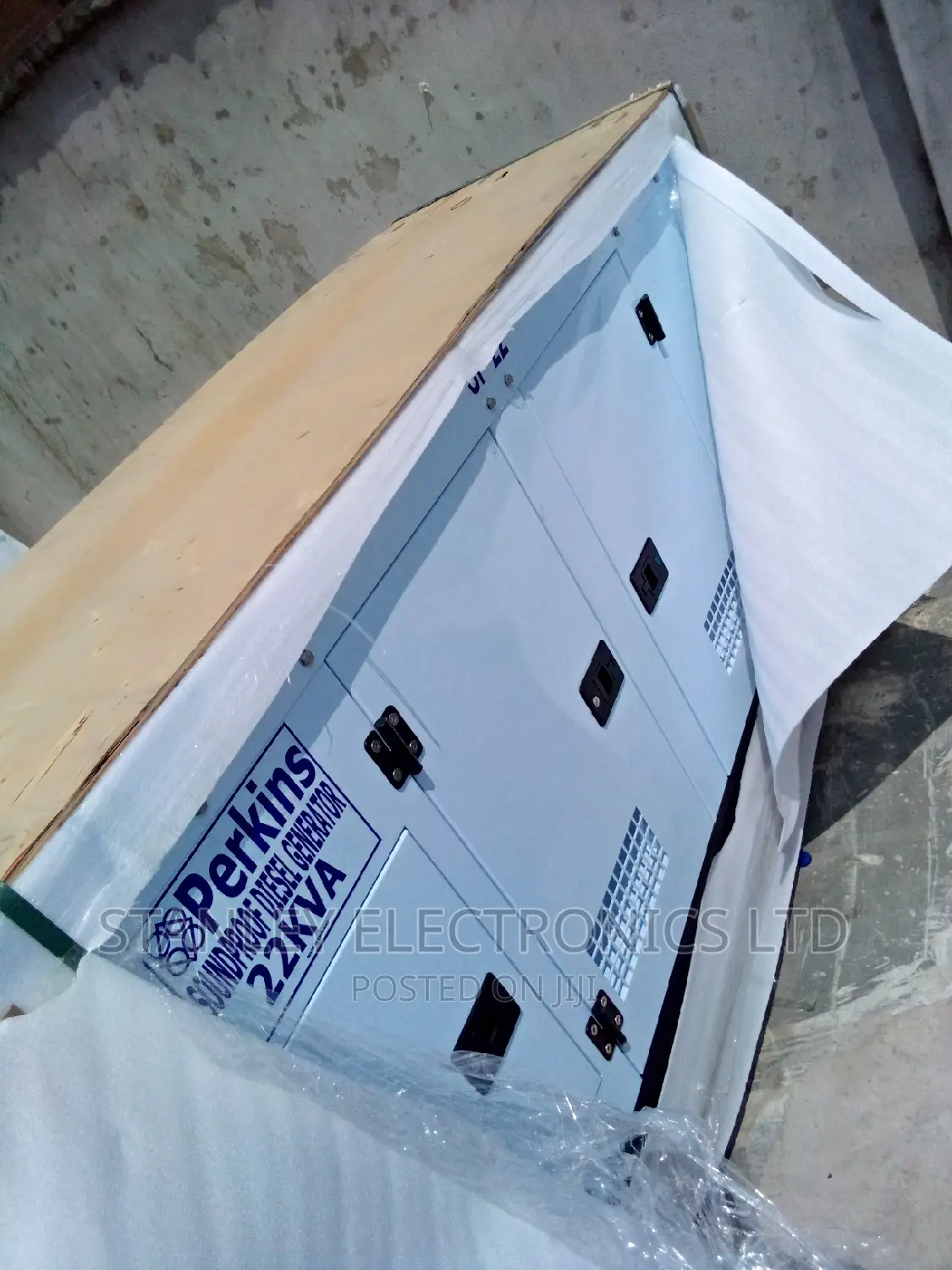 Brand New 22kva Perkins Soundproof Generator 100% Copper