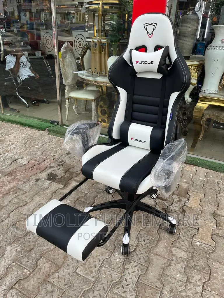 Office Multifunctional Ergonomic Gaming Chair With Footrest/Relaxation