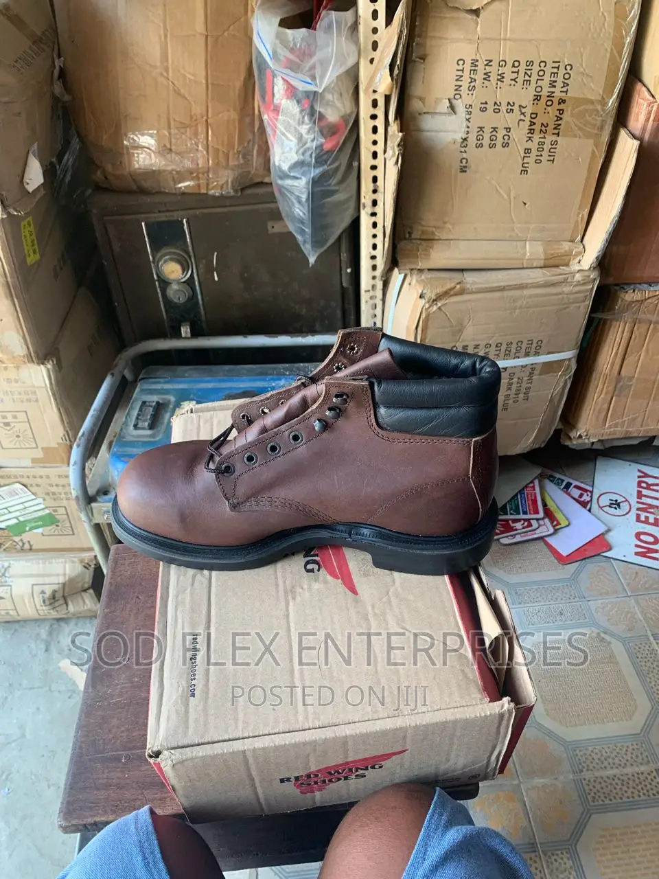 Redwing Safety Shoe For Oil Company