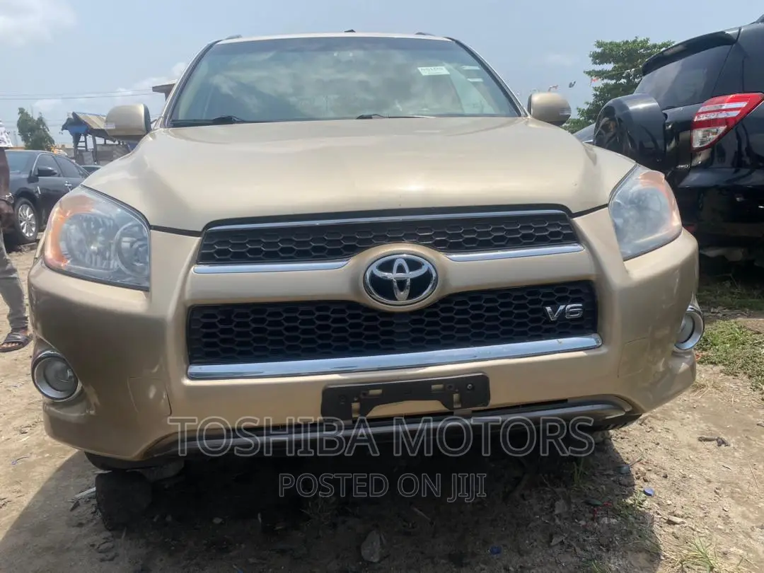 Toyota RAV4 3.5 Limited 4x4 2011 Gold