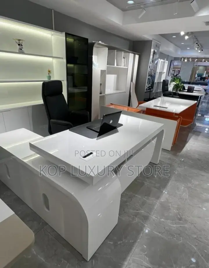 An High Quality Executive Office Table 2.4 Meters