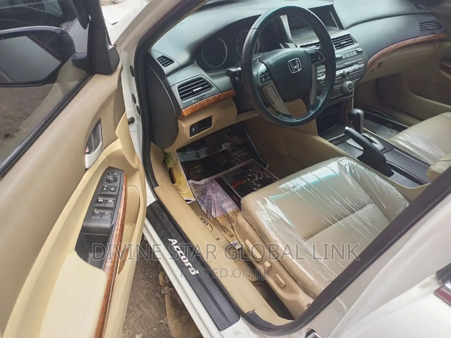 Honda Accord 2010 White