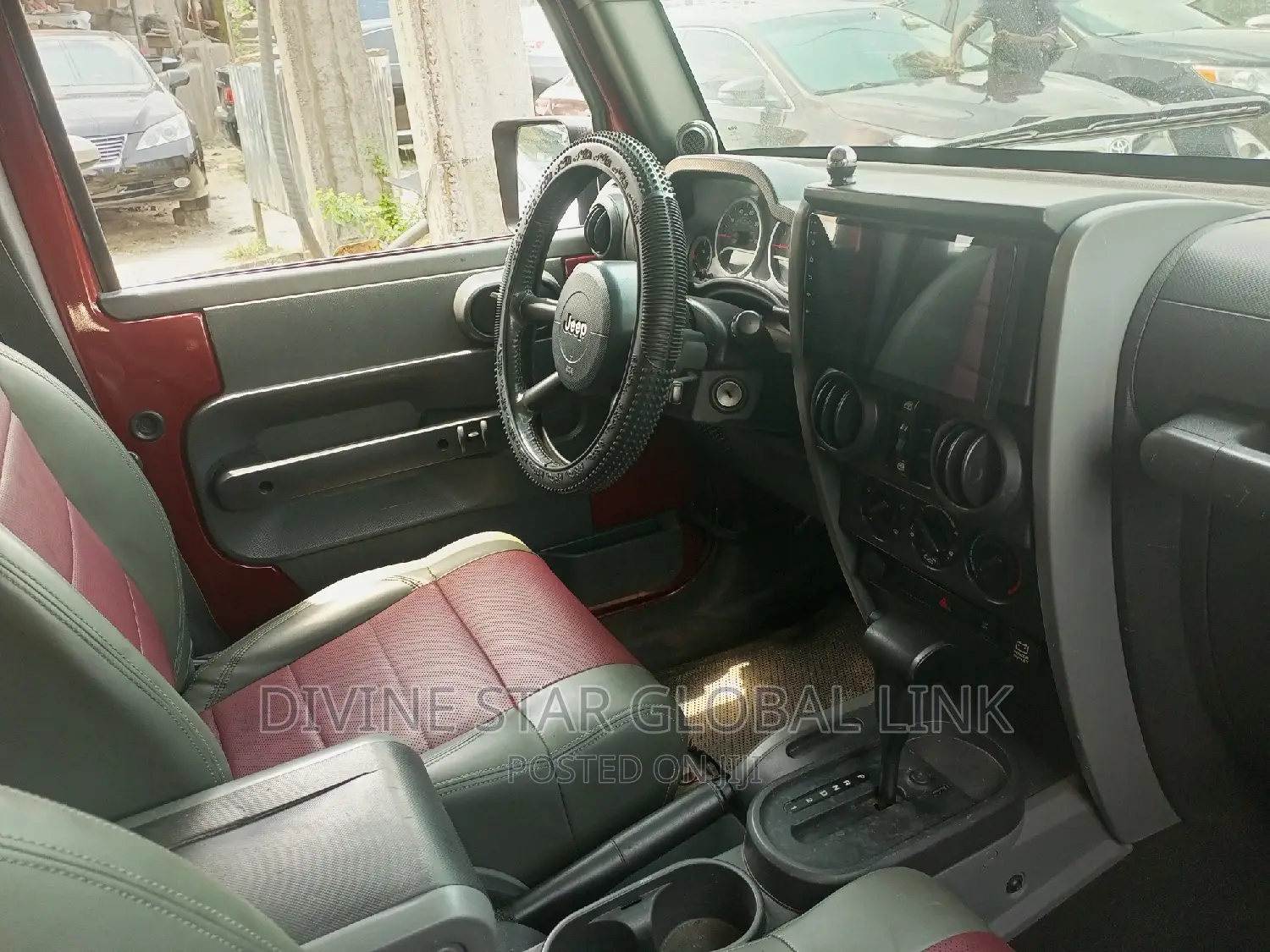 Jeep Wrangler Unlimited Sahara 2010 Red