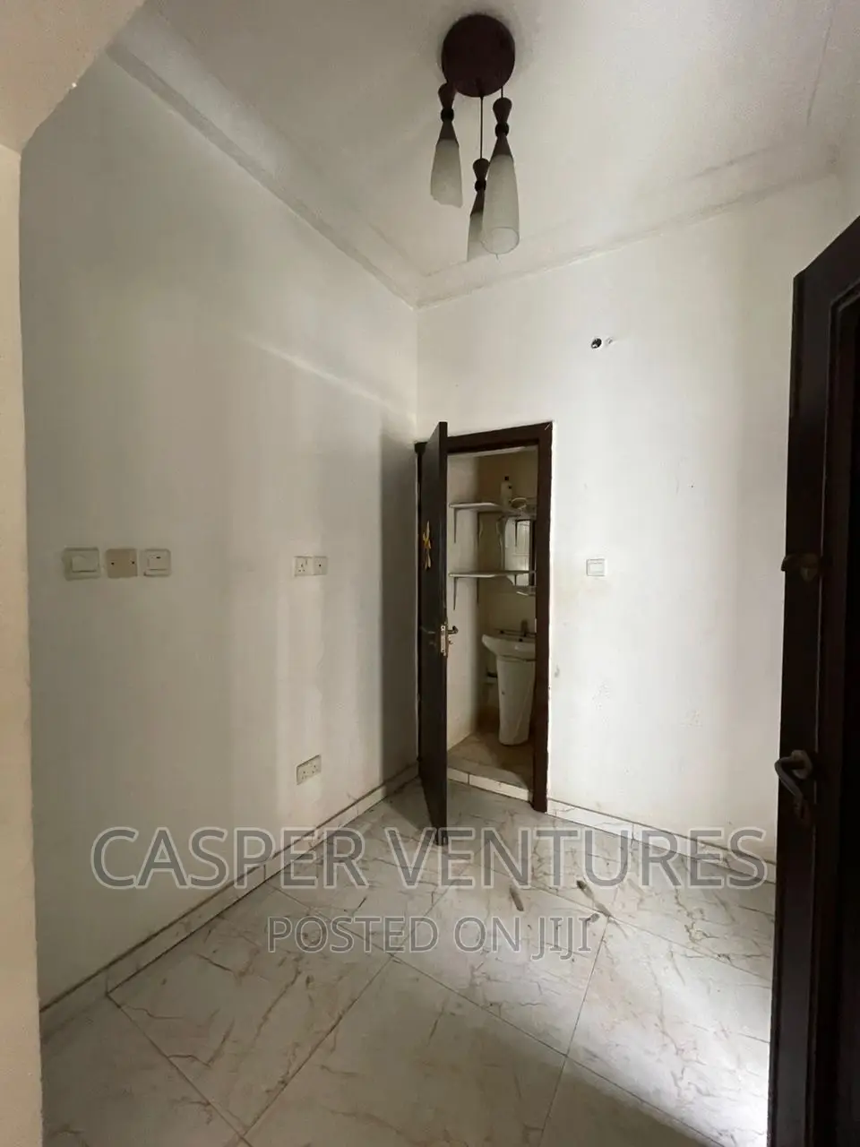 Studio Apartment in Chevy View, Chevron for rent