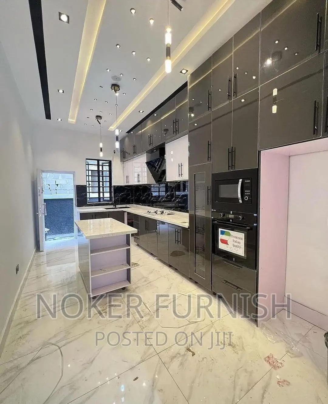 Luxury Kitchen Cabinet