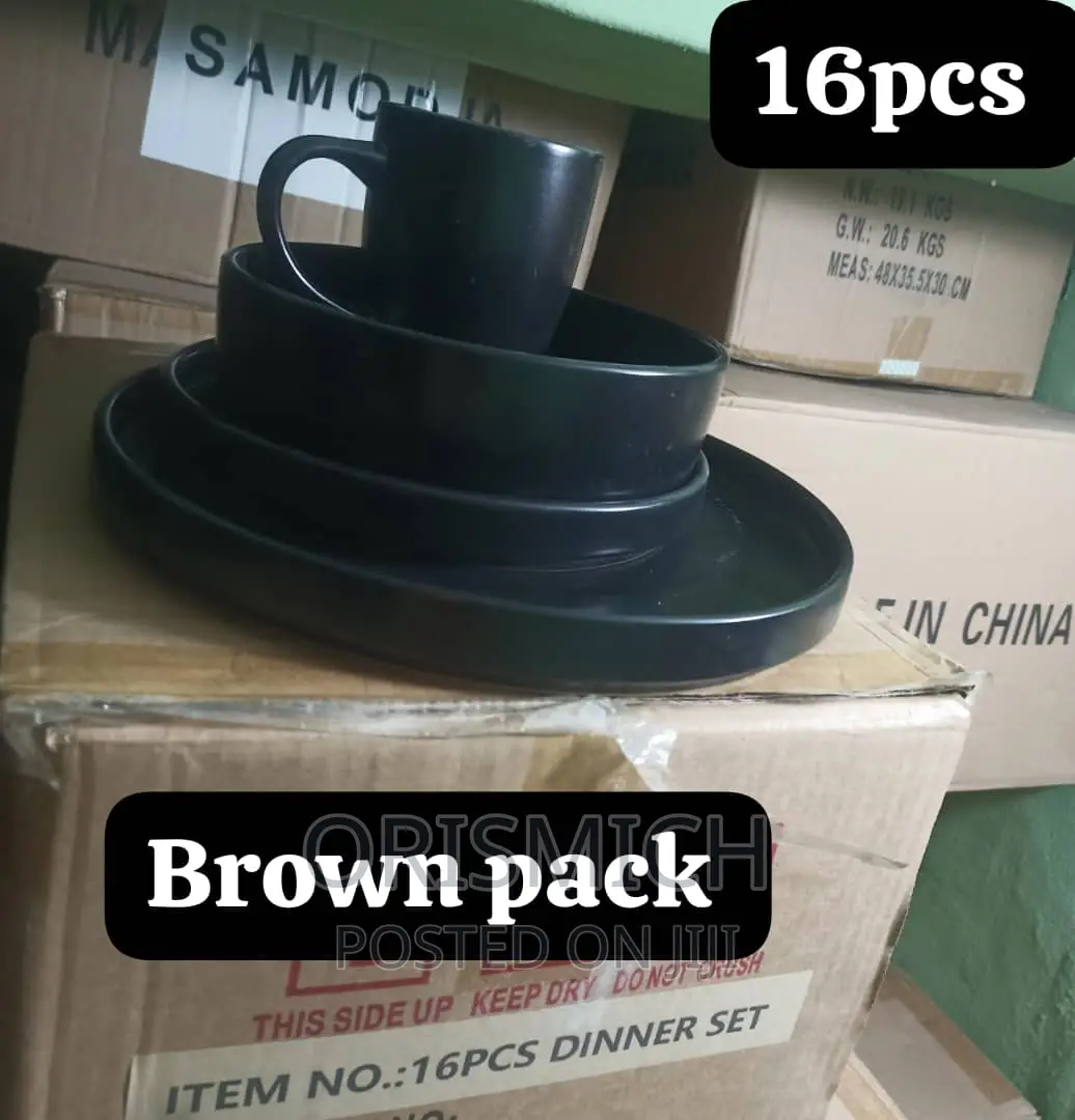 16pcs Black Coloured Dinner Set