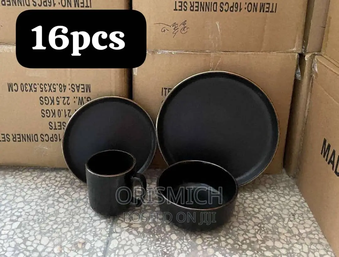16pcs Black Coloured Dinner Set