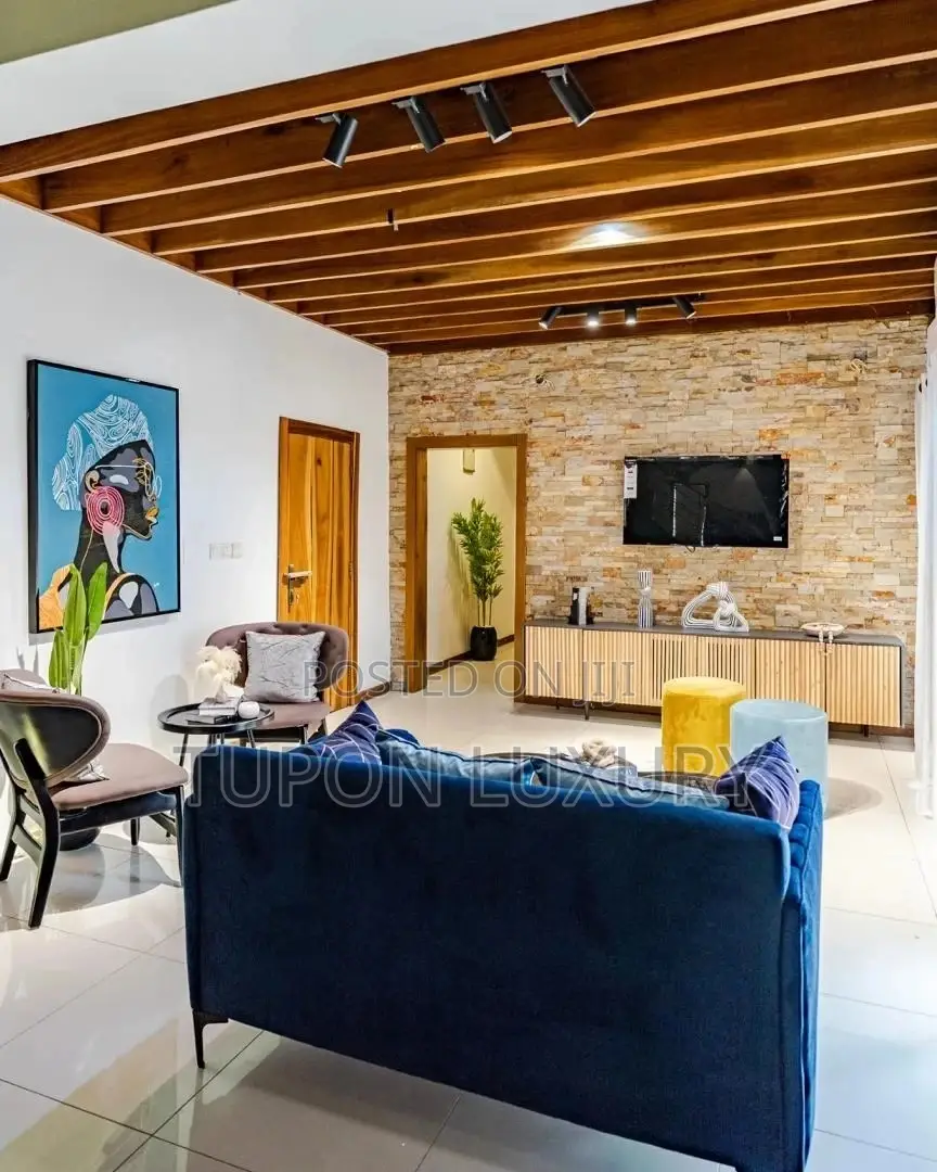 Luxury 3 Bedroom Loft in Lekki Phase 1