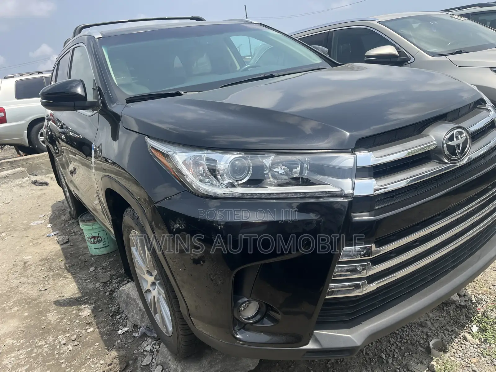 Toyota Highlander XLE V6 4x4 (3.5L 6cyl 6A) 2016 Black