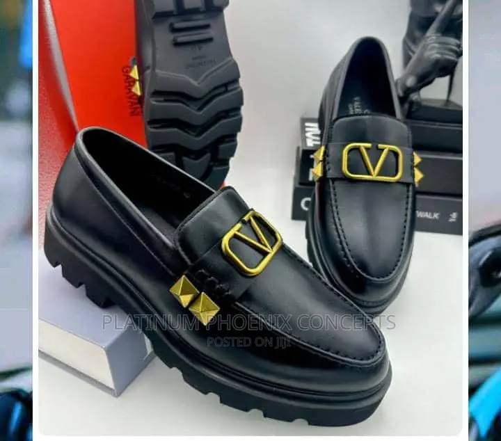 Valentino High Quality Cooperate Shoe