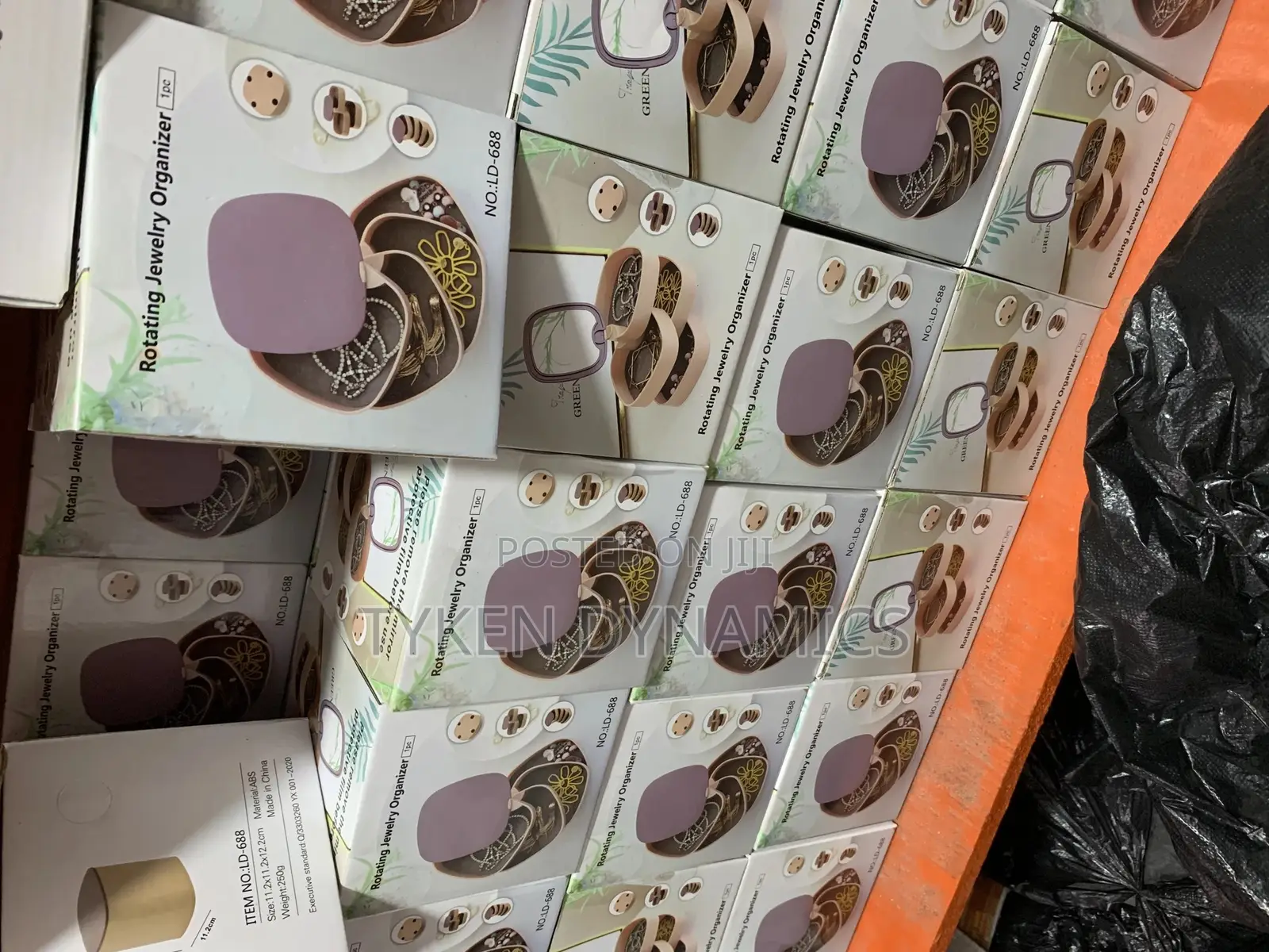 Rotating Jewelry Organizer