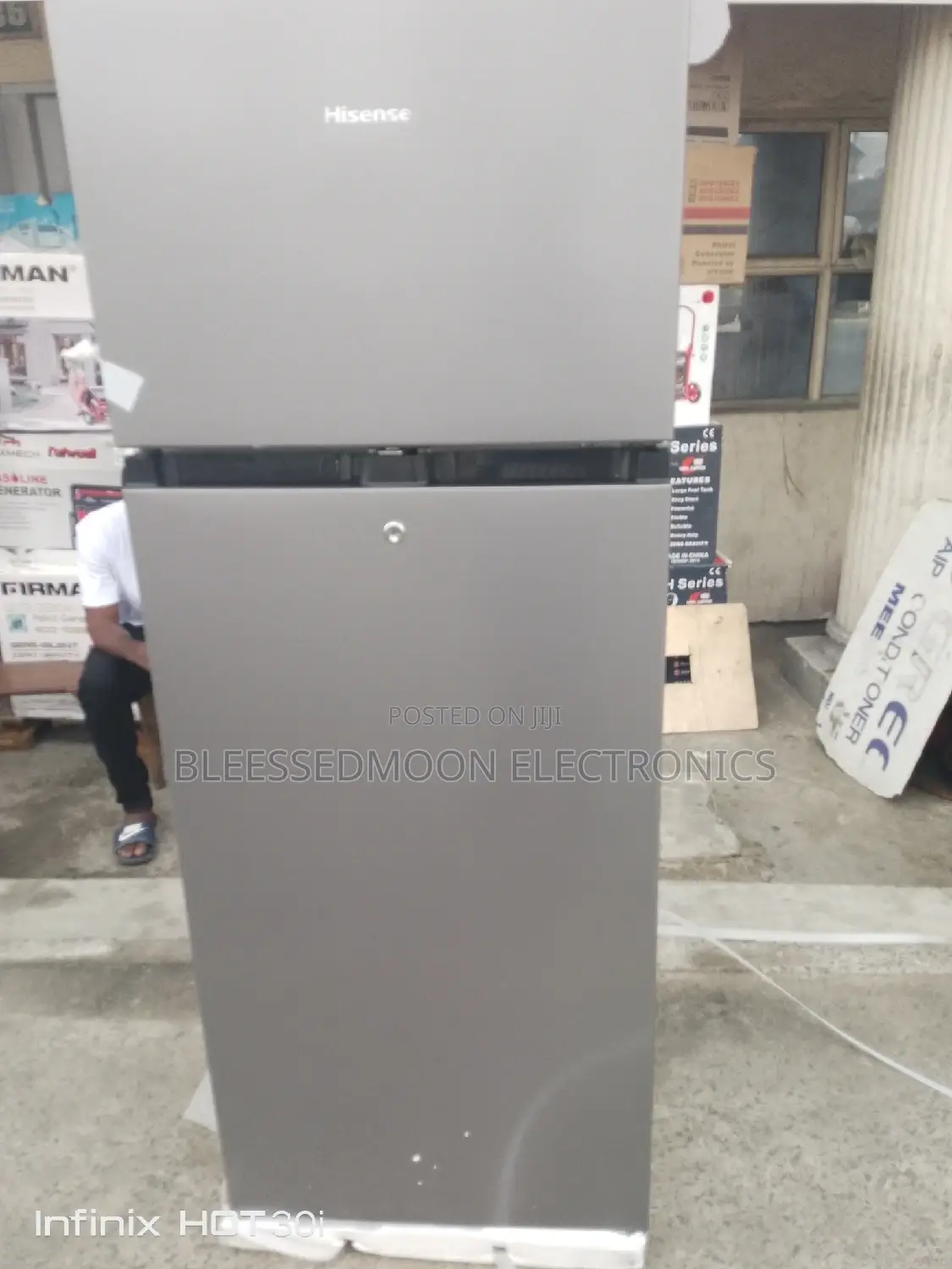 Hisense Expert Inverter Fridge With 3 Year's Company Garranty