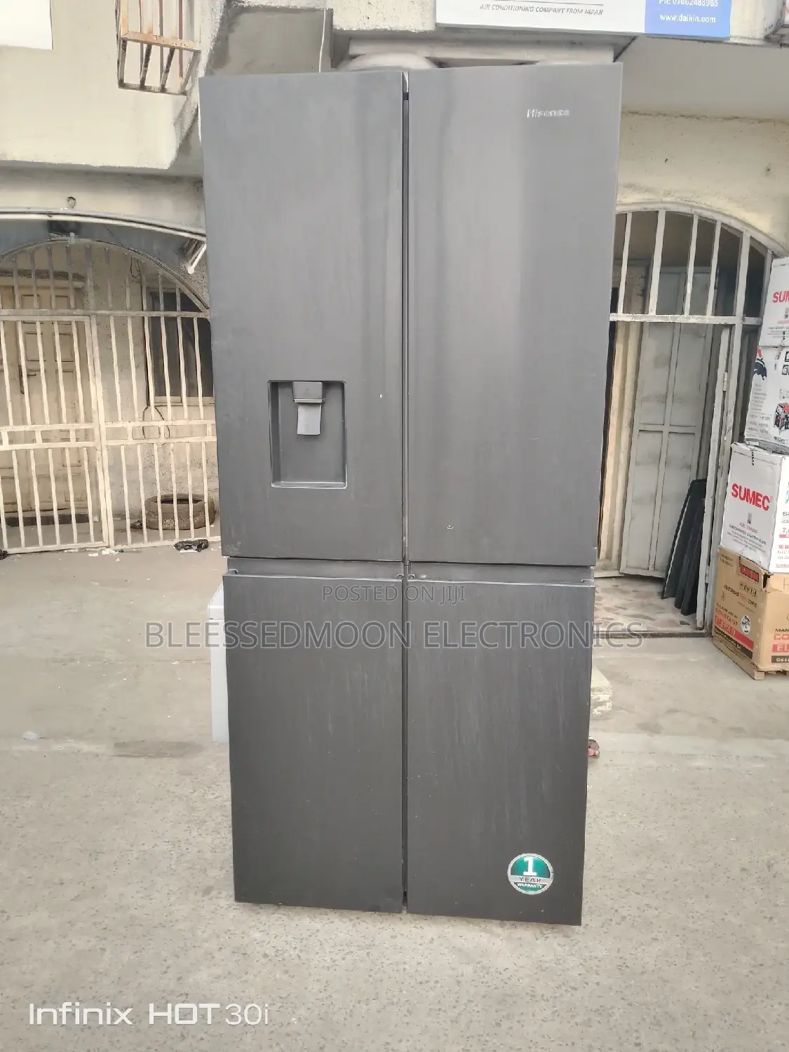Hisense Side by Side Standing Fridge