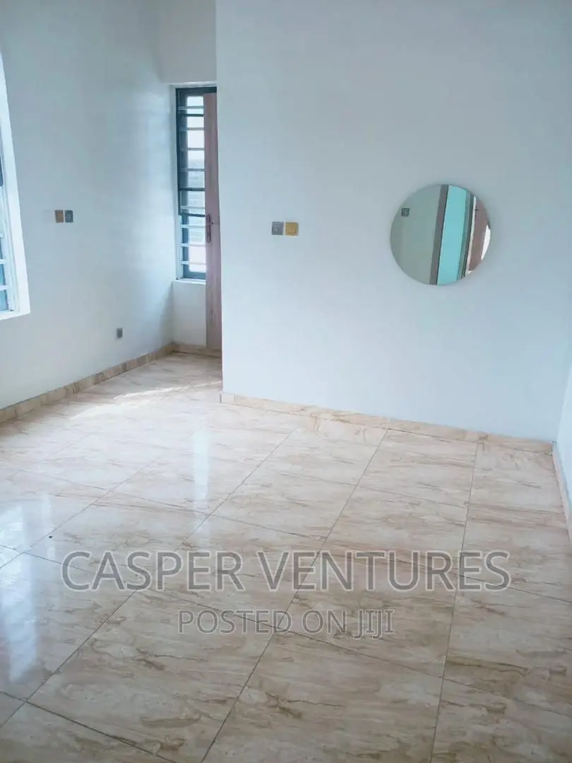 1bdrm Shared Apartment in Maple Signatures, Chevron for rent