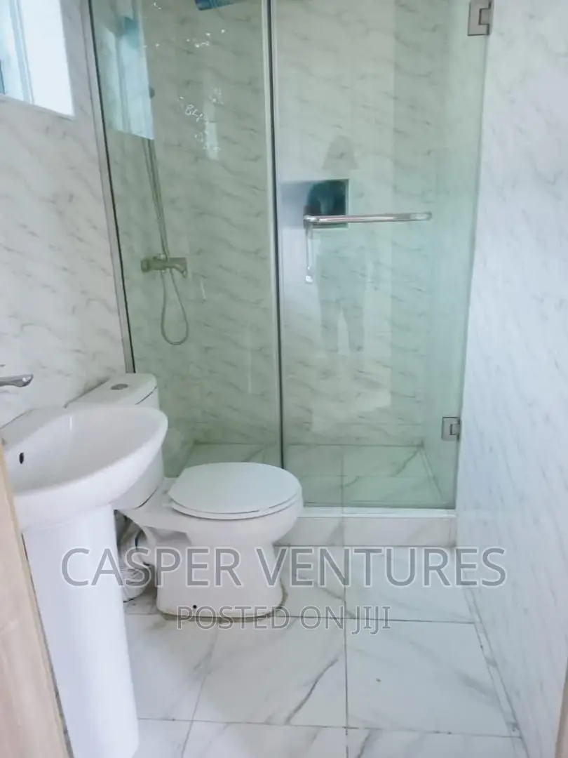 1bdrm Shared Apartment in Maple Signatures, Chevron for rent