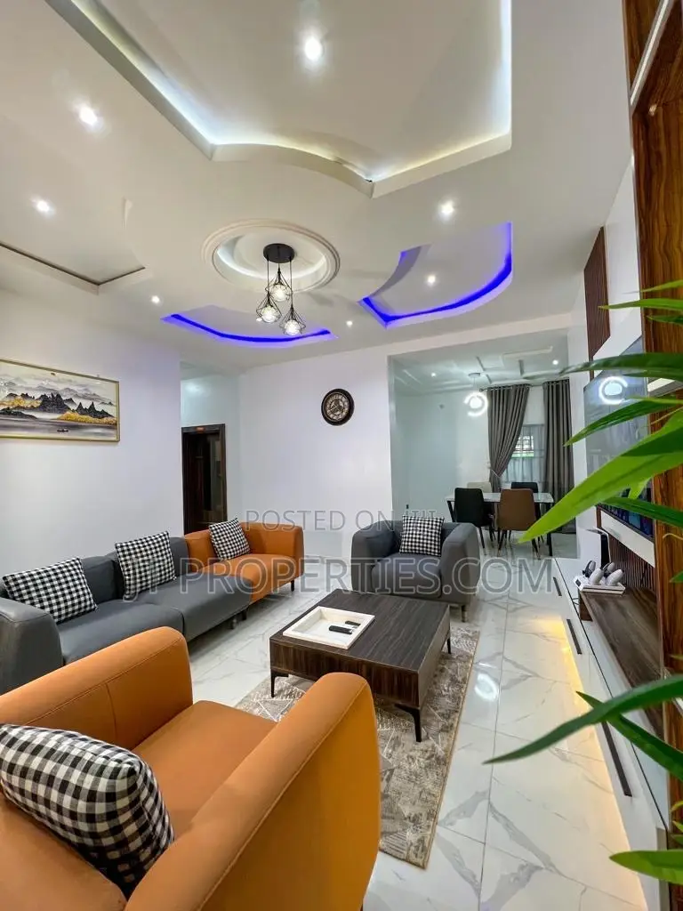 2 Bedroom Apartment Wuse 2/Mabushi