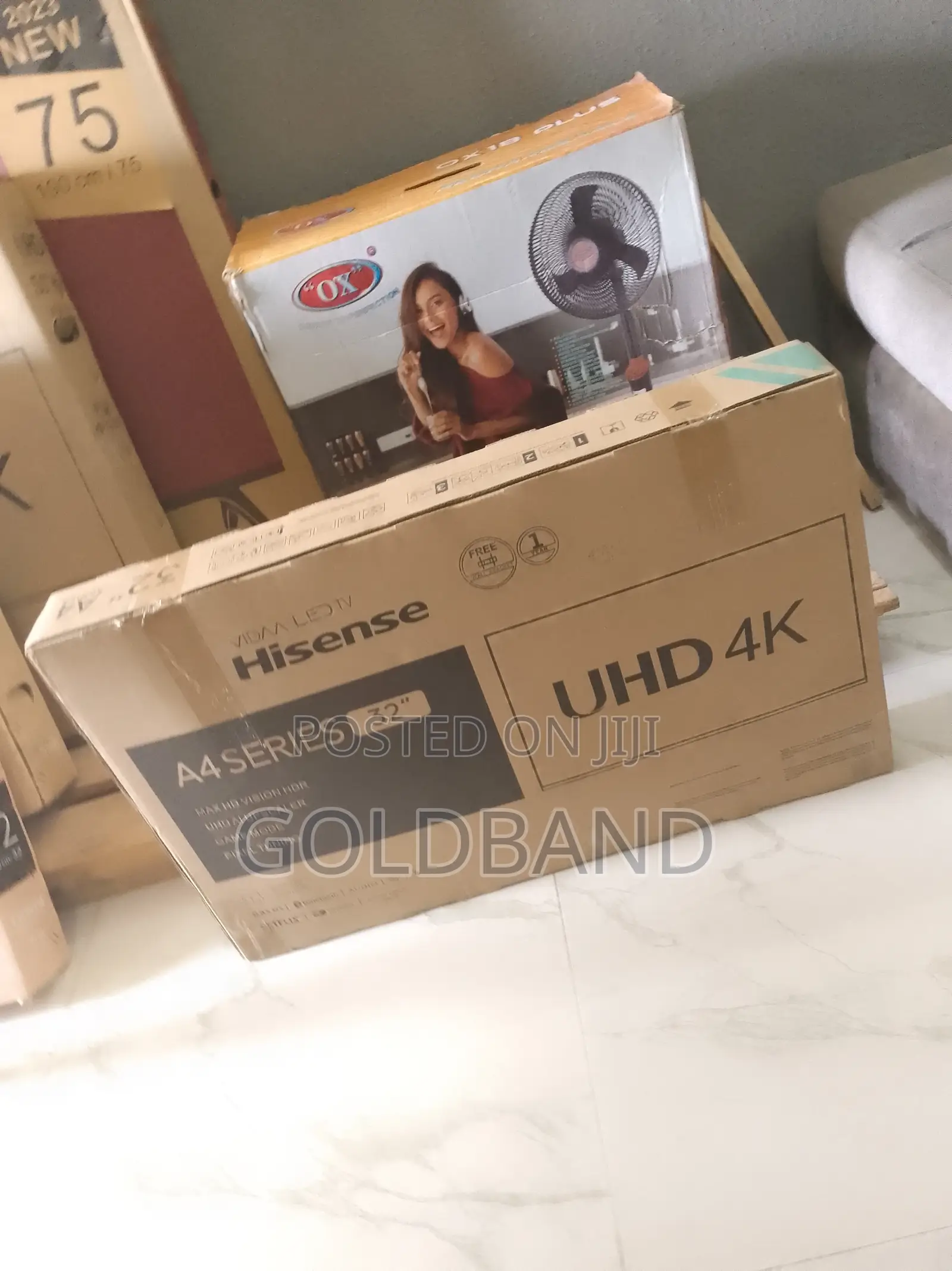 Hisense 32 Inches Smart Tv- Bestselling