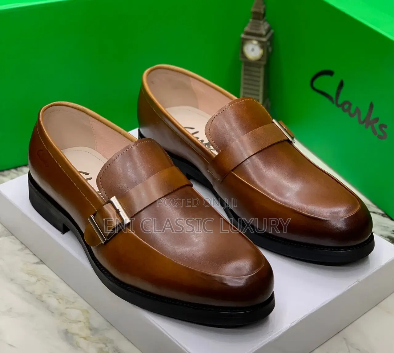 Most Wanted Trending Designer Luxury Shoes Clark's Available