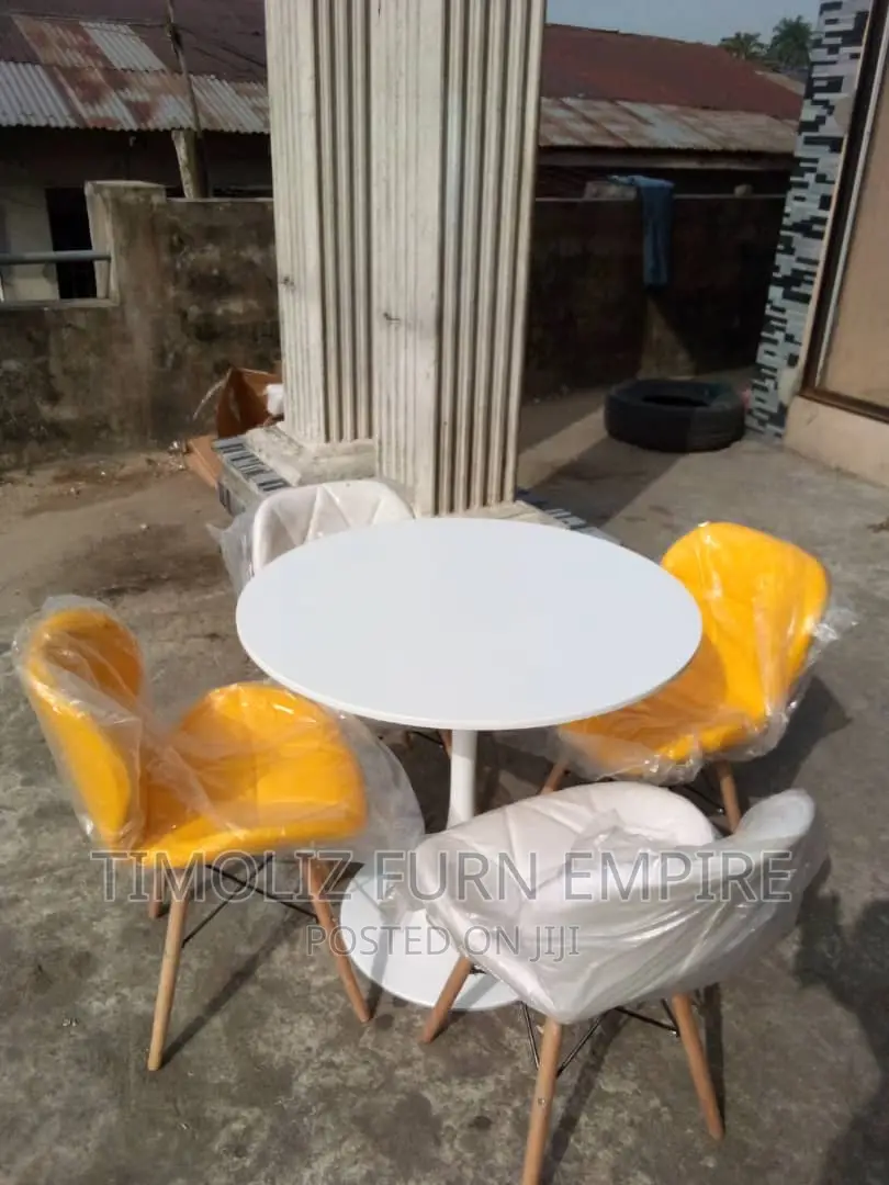 4 Seaters Mini Dining Set