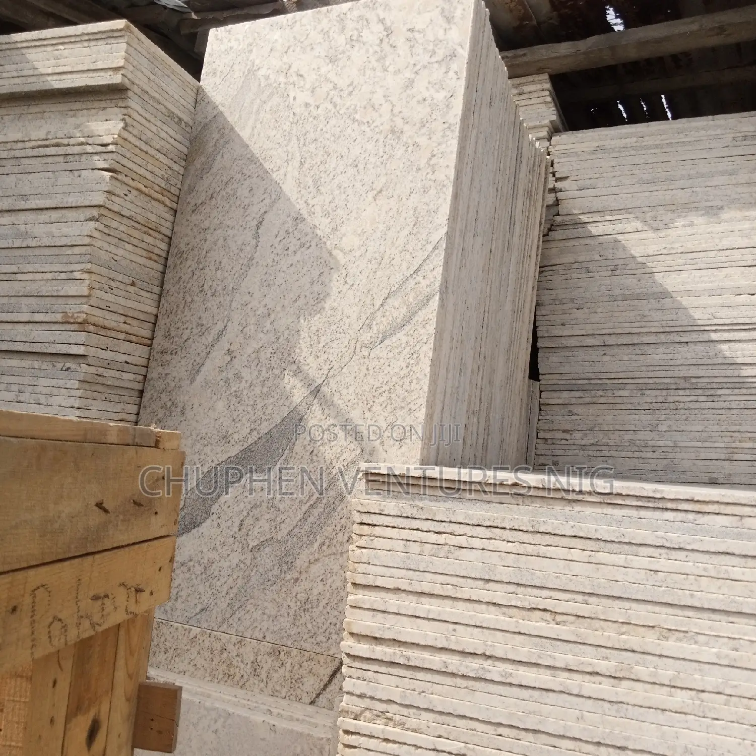 Champagne Gold Granite Tiles 60*120
