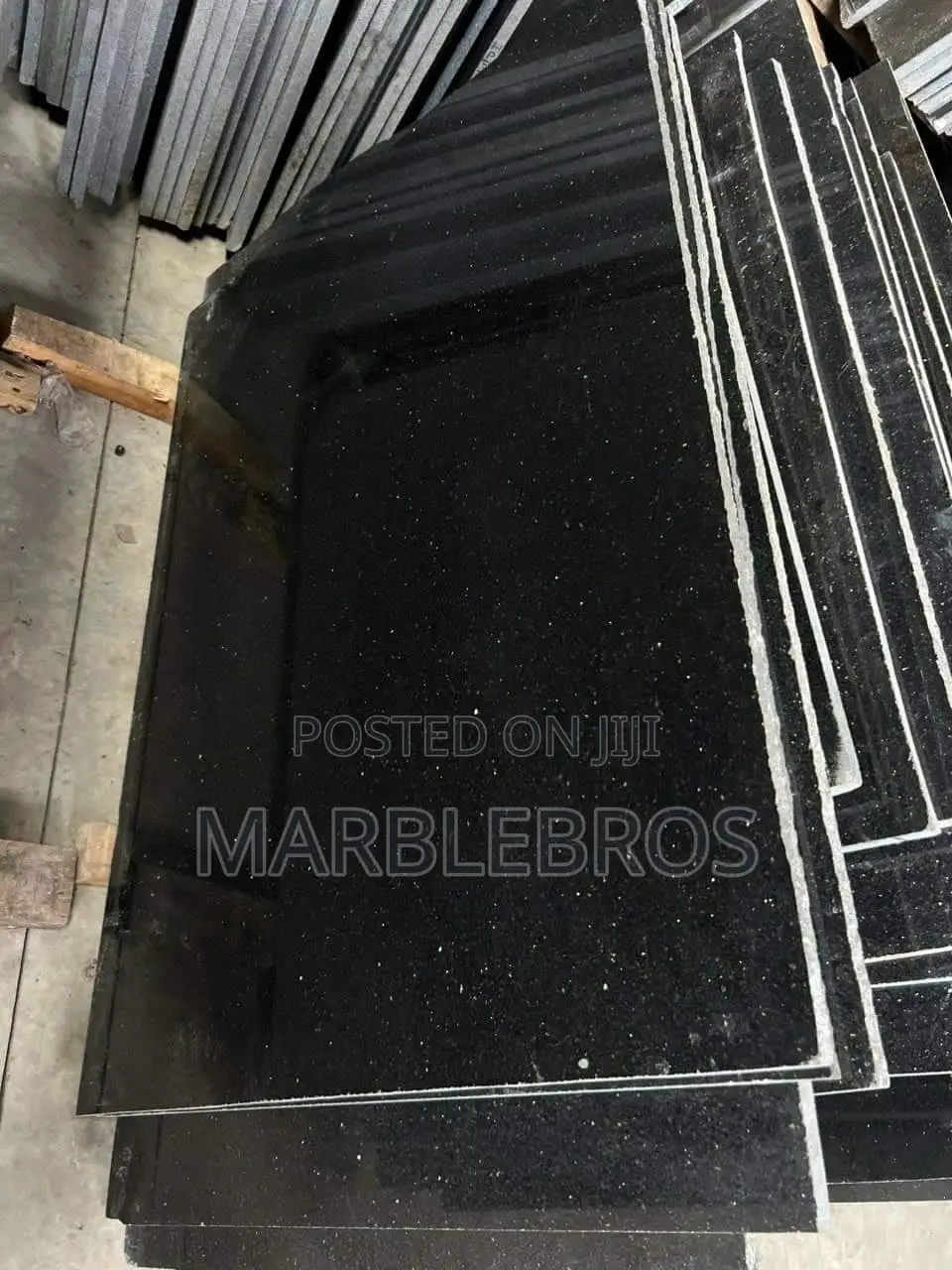 MB25, Marble Toilet Countertop With Vanity Washbasin