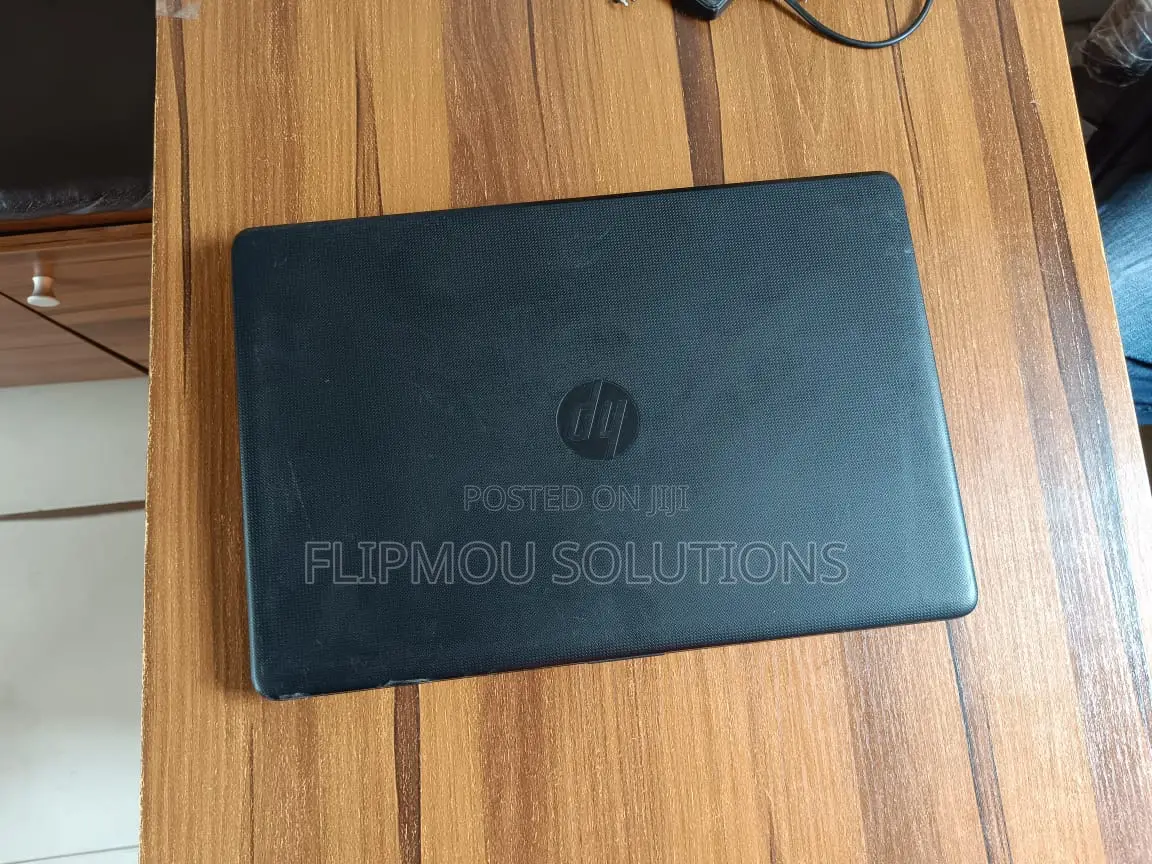 Laptop HP 15-Da3007nia 8GB Intel Core I3 HDD 500GB