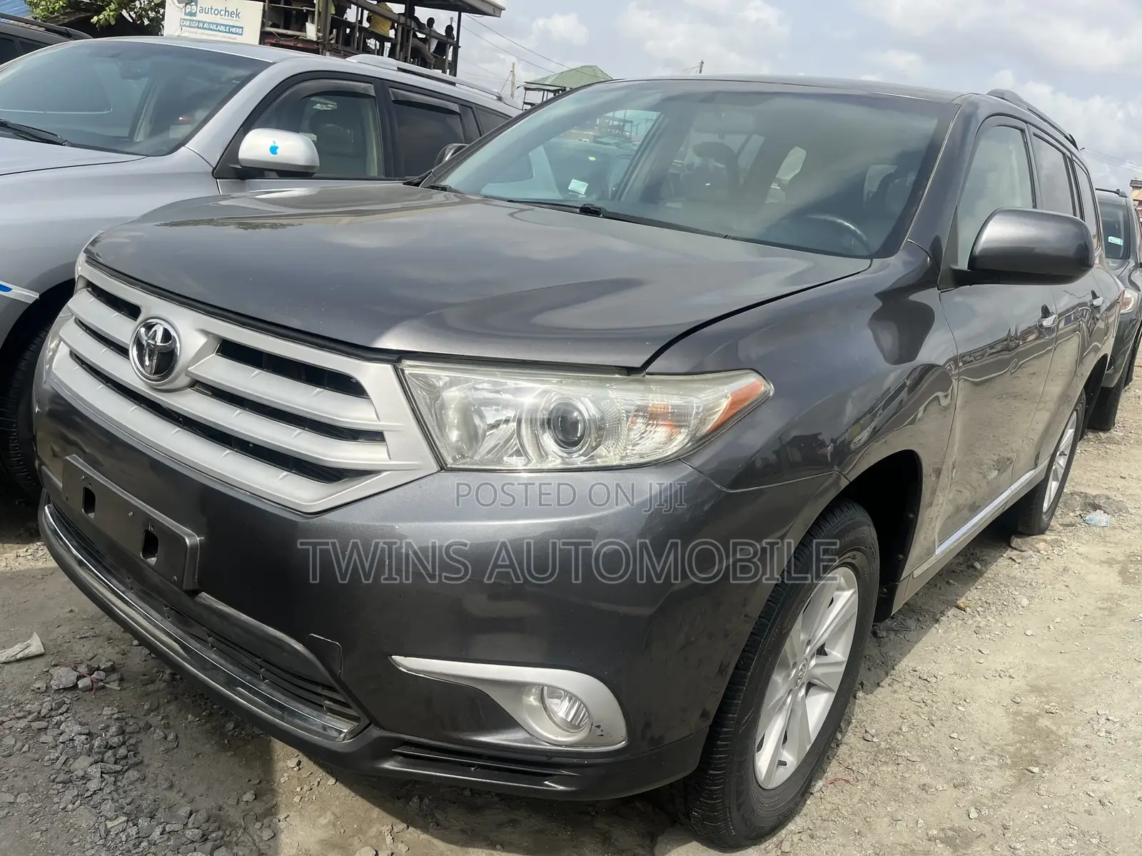 Toyota Highlander Limited 3.5l 4WD 2013 Gray