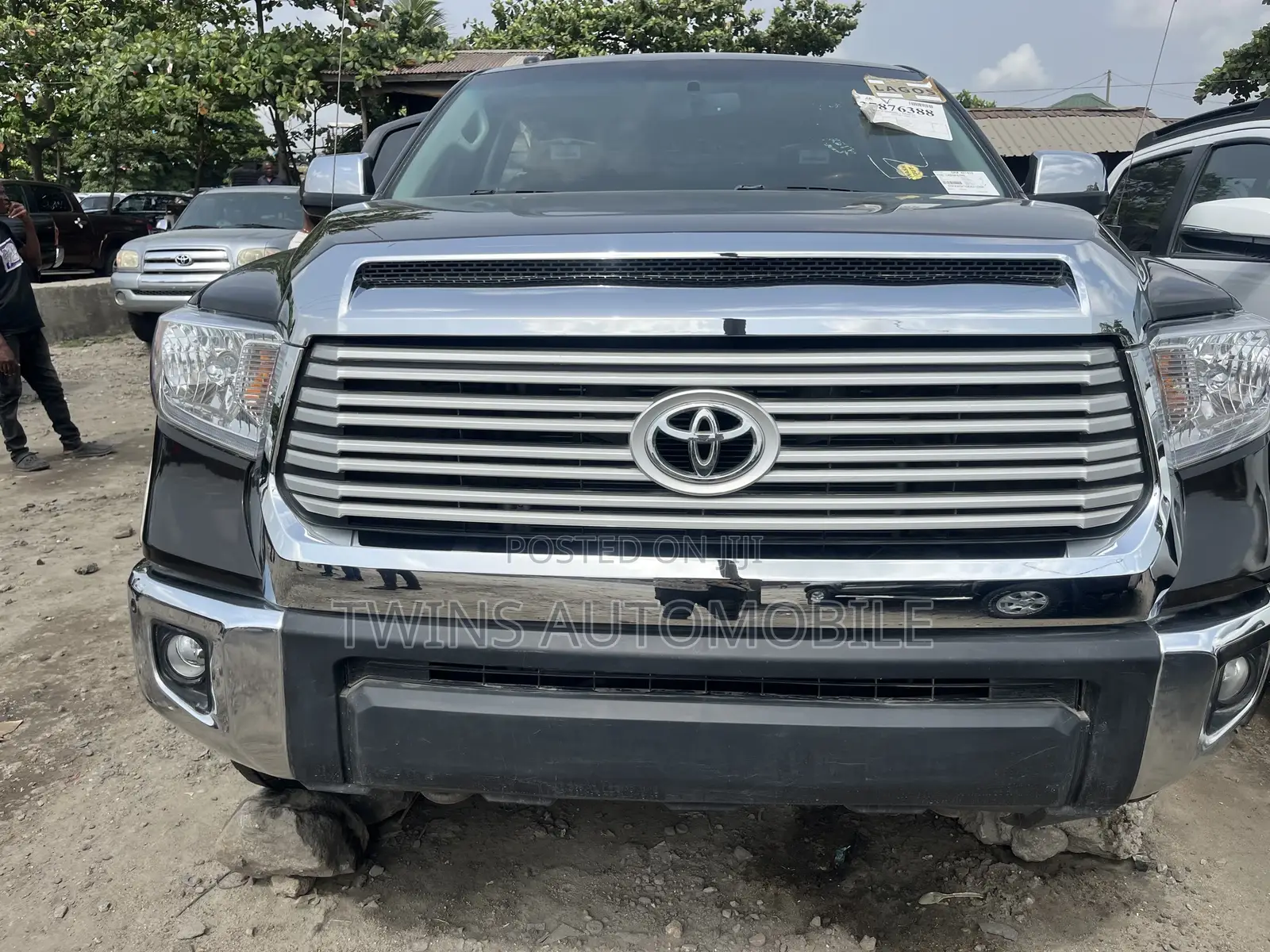 Toyota Tundra 2018 Brown