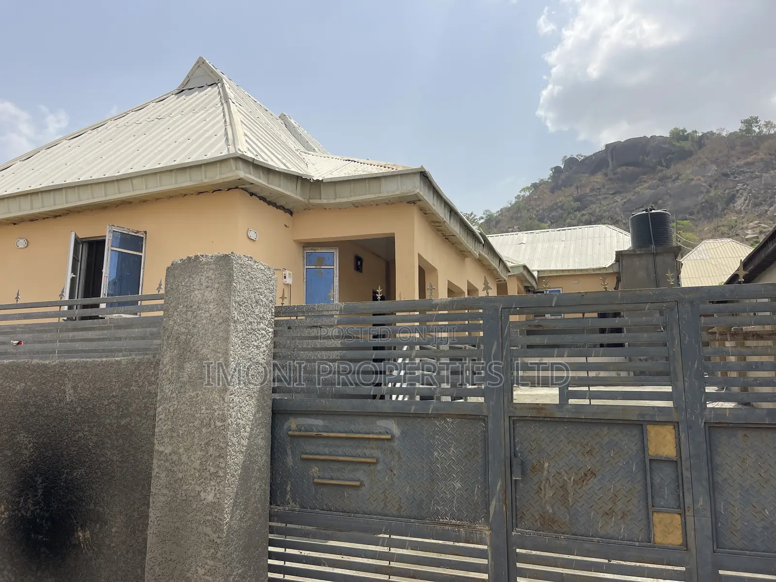 Studio Apartment in Bmuko, Dutse-Alhaji for rent