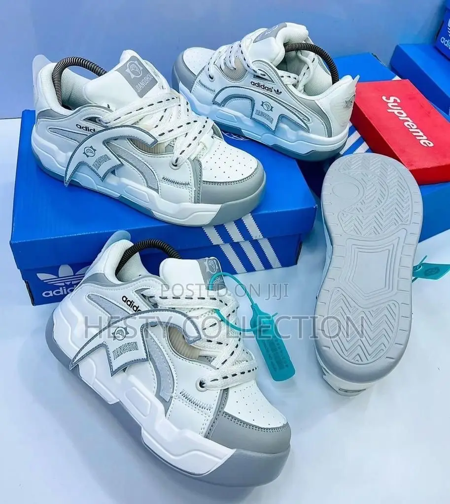 Nike Men And Women Sneakers