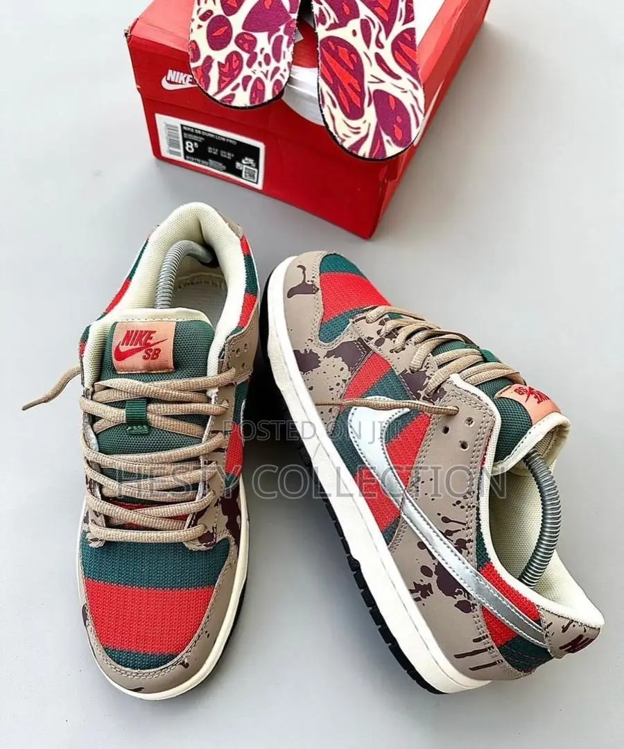 Nike Men And Women Sneakers