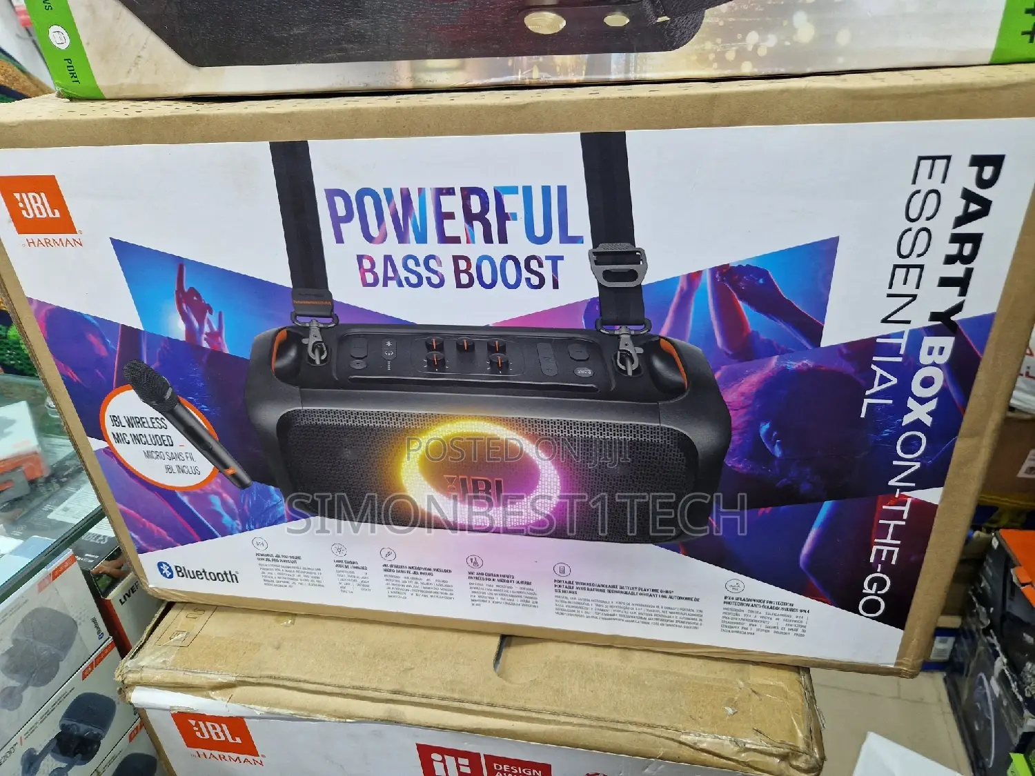 JBL Speaker Partybox on the Go.
