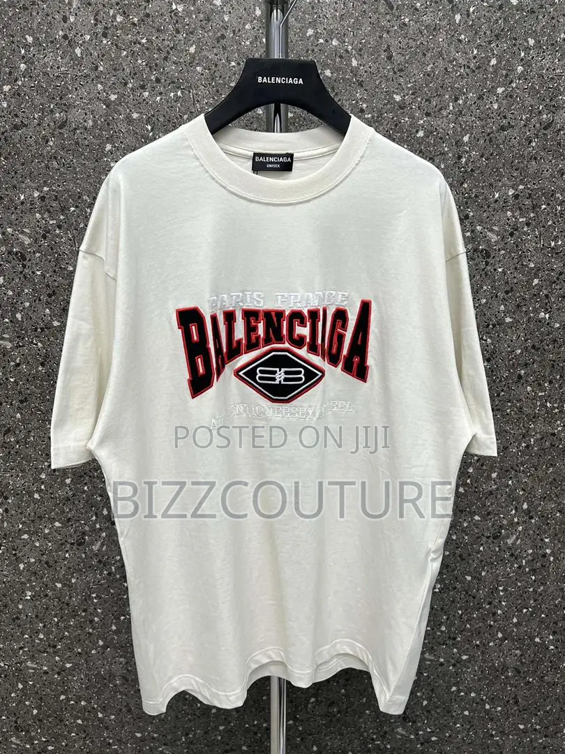 Original BALENCIAGA T-Shirts Available in Store