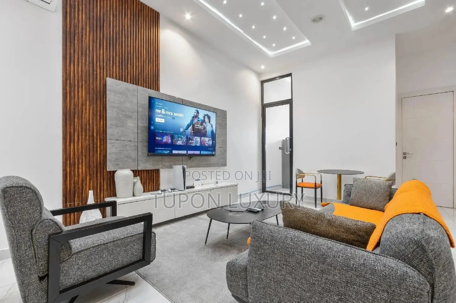 Luxury 2bdroom Apartment With Ps5