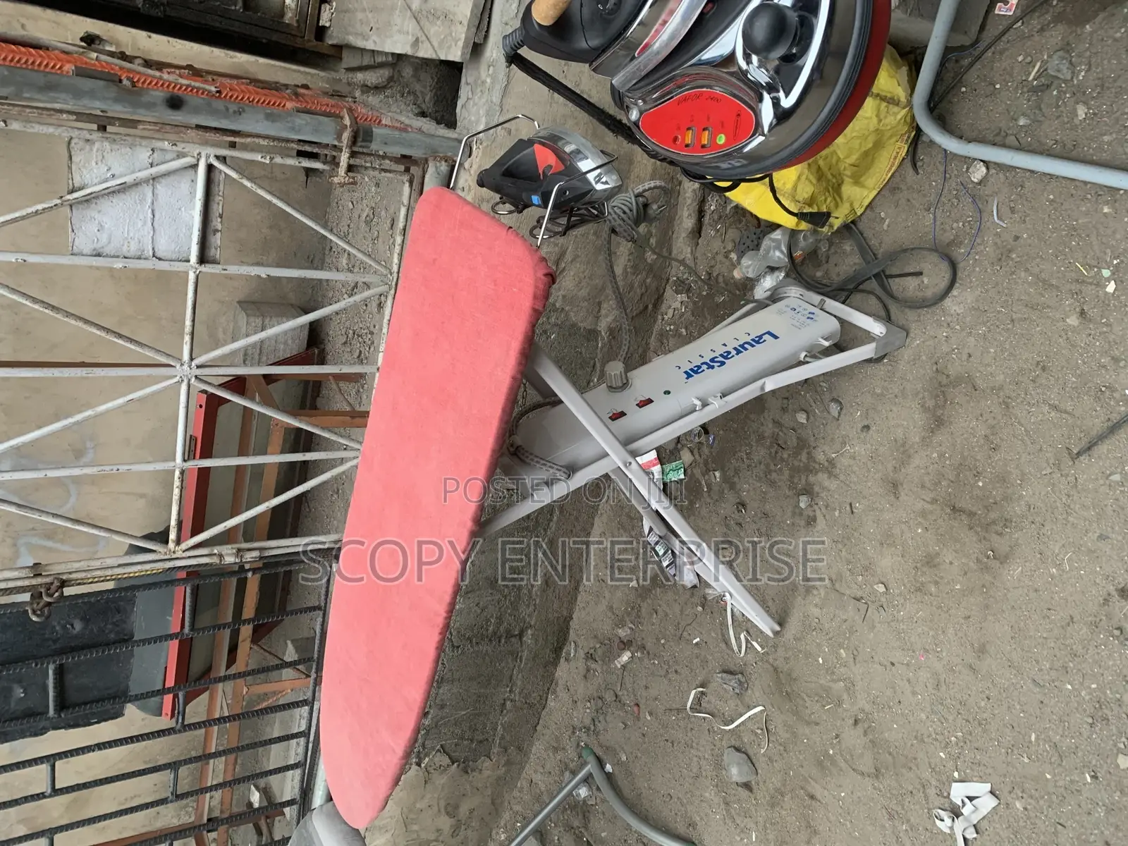 Industrial Ironing Table for Laundry With Boiler