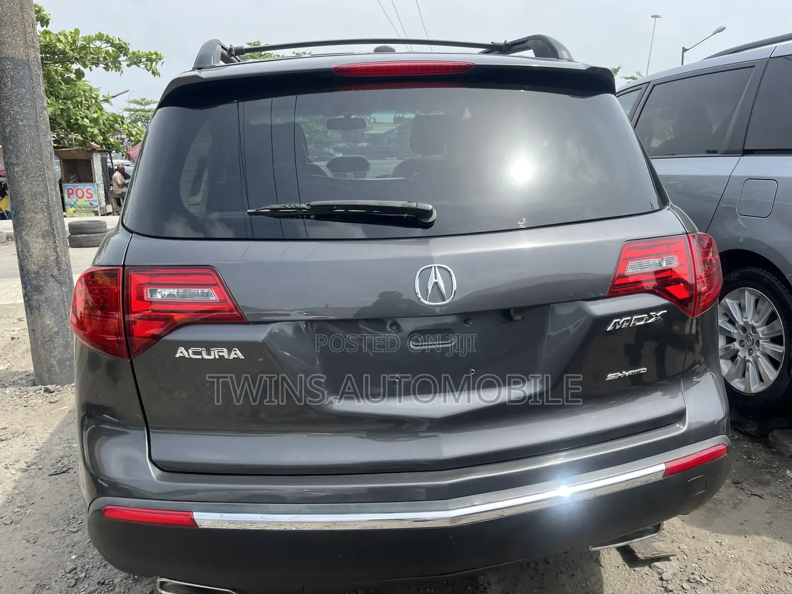 Acura MDX SUV 4dr AWD (3.7L 6cyl 6A) 2011 Gray